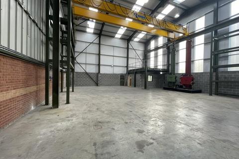 Workshop & retail space to rent, Mcgregors Way, Chesterfield