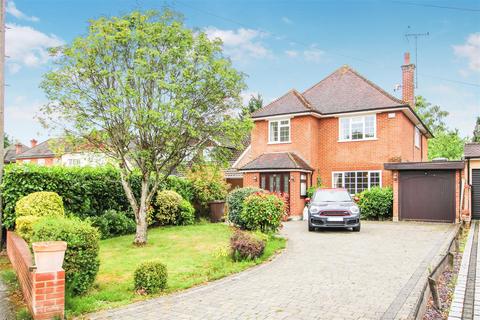 4 bedroom detached house for sale, * SIGNATURE HOMES * Cory Drive, Hutton, Brentwood