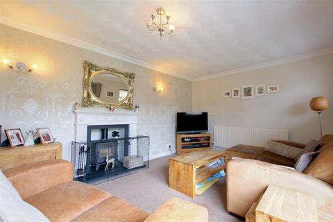 28 Coronation Road, Bestwood Village, Nottingham, NG6 8TH