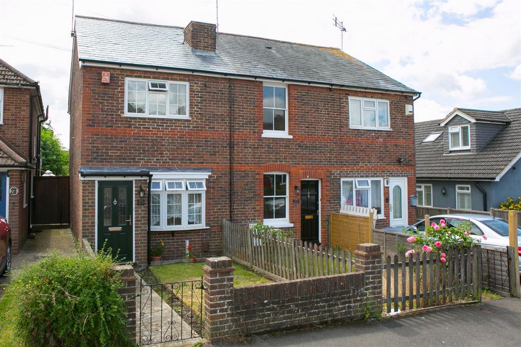 Smith Road, Reigate 2 bed end of terrace house for sale £425,000