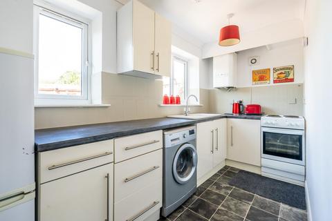 2 bedroom townhouse for sale, Holyrood Drive,  Rawcliffe, York