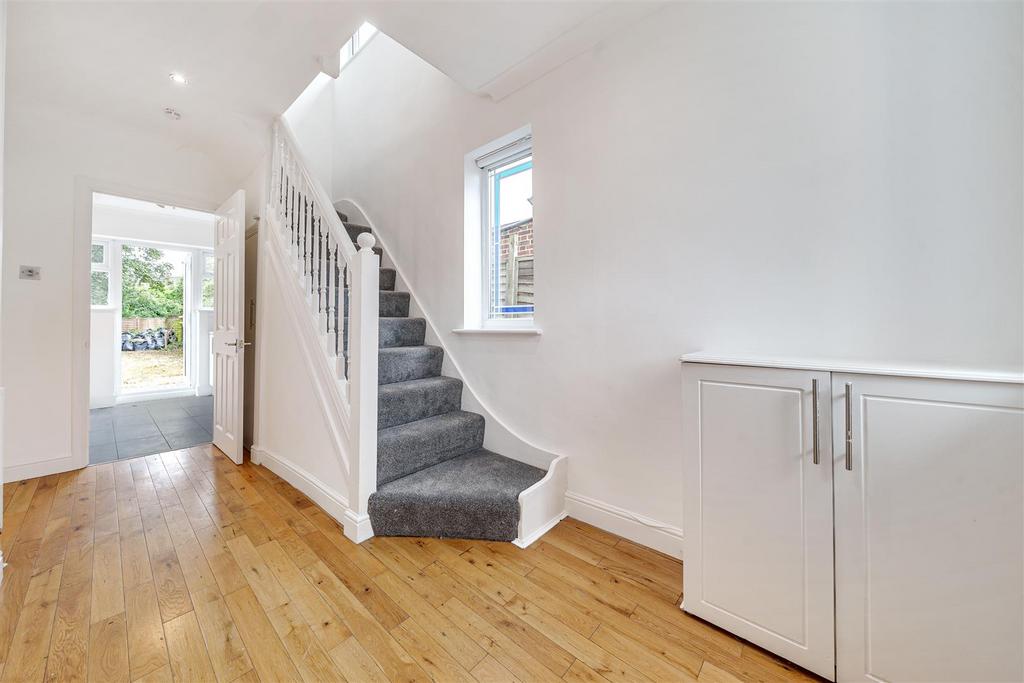 Hallway/Staircase