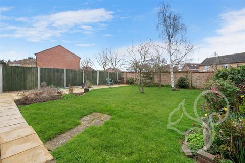 14 Trinity Close, West Mersea, Colchester, CO5 8RW