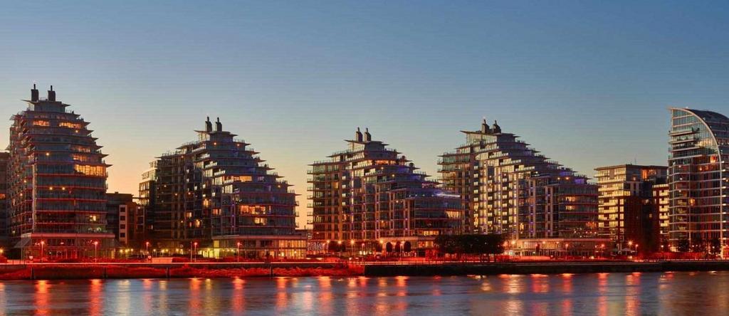 Battersea reach from river.jpg