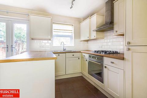 20 Valley Close, Loughton, IG10 3AB