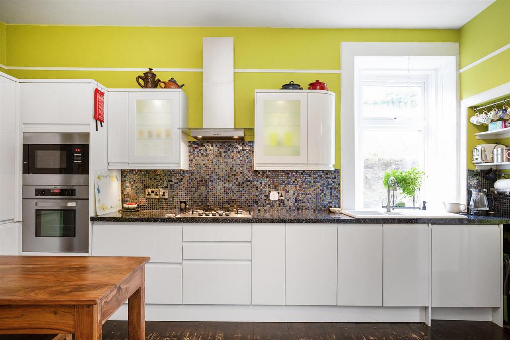 21 Kirkton Road 15.jpg