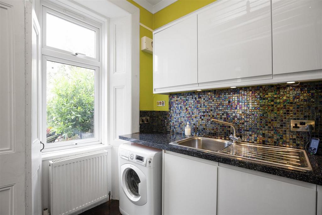 21 Kirkton Road 18.jpg