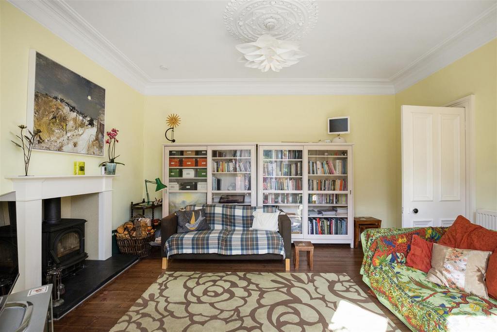 21 Kirkton Road 9.jpg