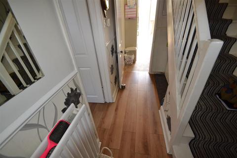 75 Heathway, Dagenham, RM9 6AY
