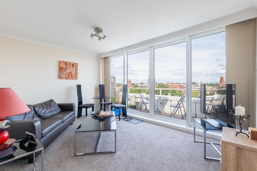 LIVING ROOM 1.jpg