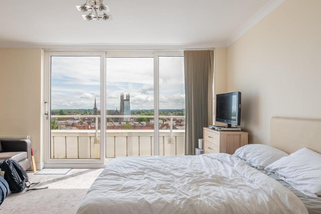 BEDROOMS 2.jpg