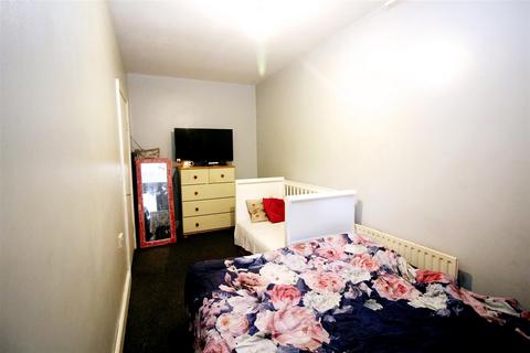 1 Cuthbert Road, London, E17 3LP