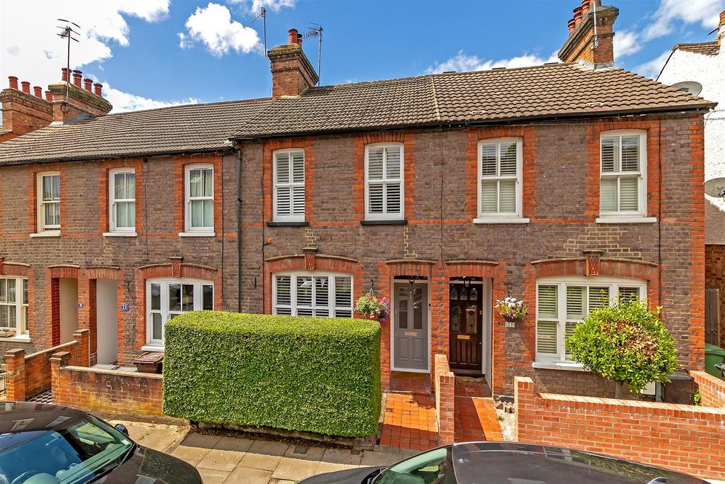 Ladysmith Road, St. Albans 3 bed terraced house for sale £795,000
