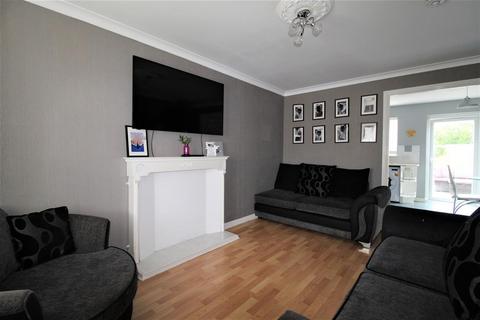 10 William Rigby Drive, Minster On Sea, Sheerness, ME12 3TE