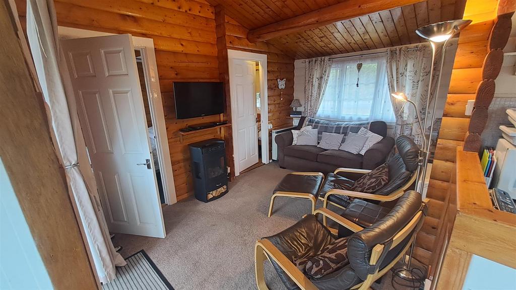 Cabin 114, Trawsfynydd Holiday Village, Bronaber 2 bed chalet for sale