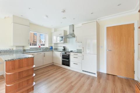 Flat 7, Dove House Merchant Close, Epsom, KT19 0AF