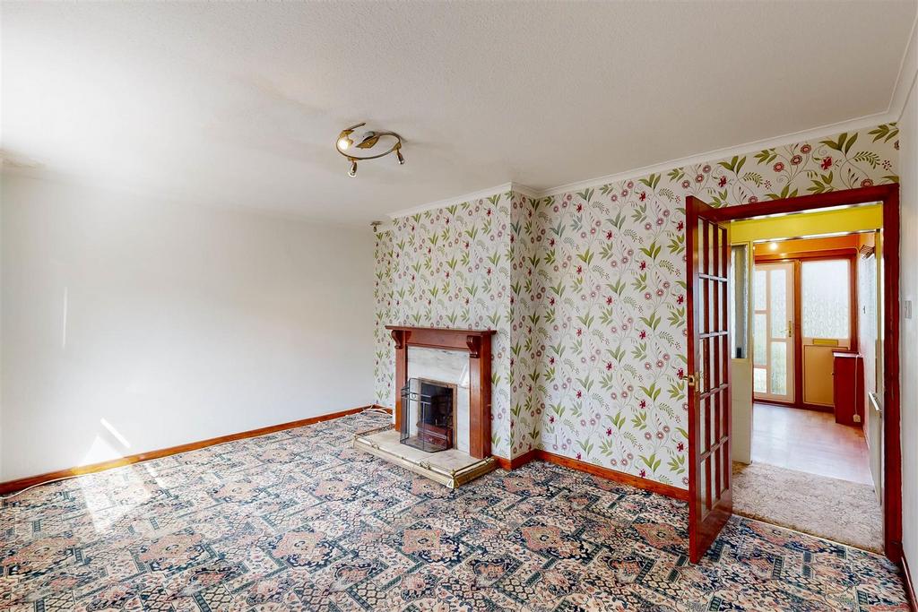 Strathtay Road, Perth 2 bed terraced house for sale £112,000