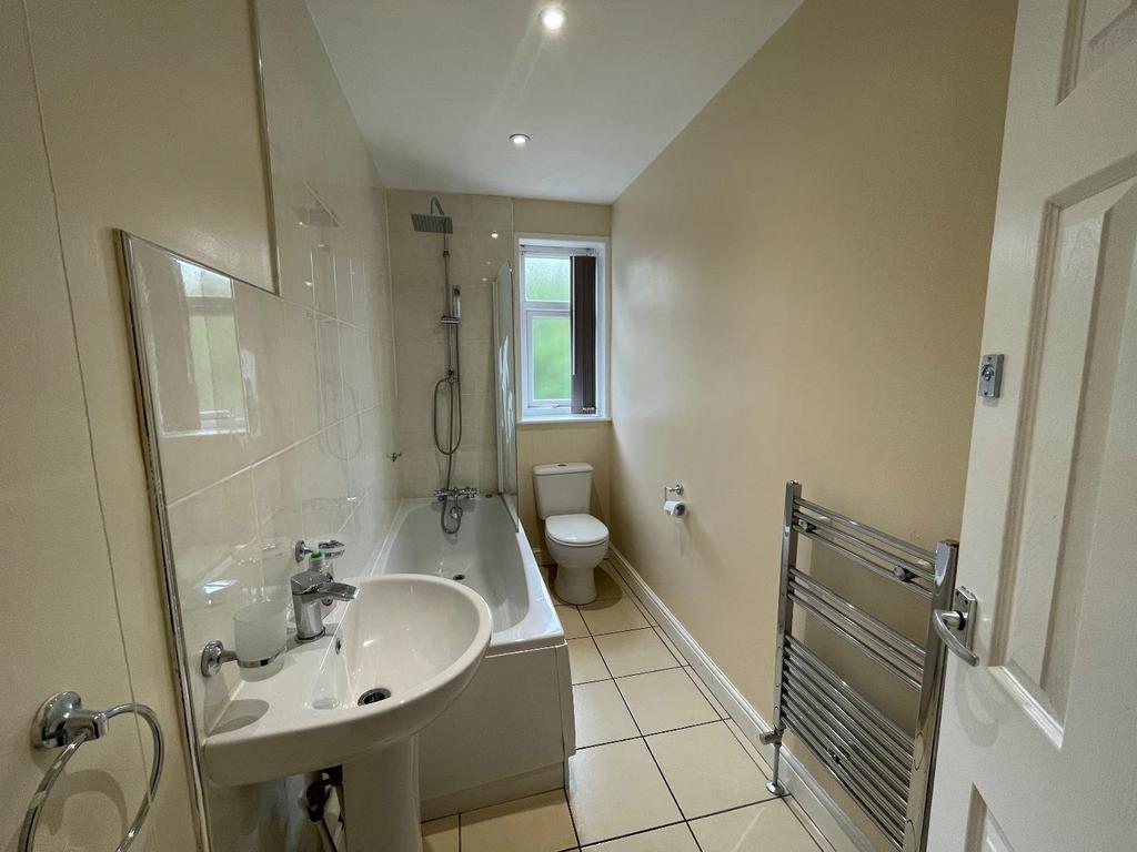 Modern Bathroom