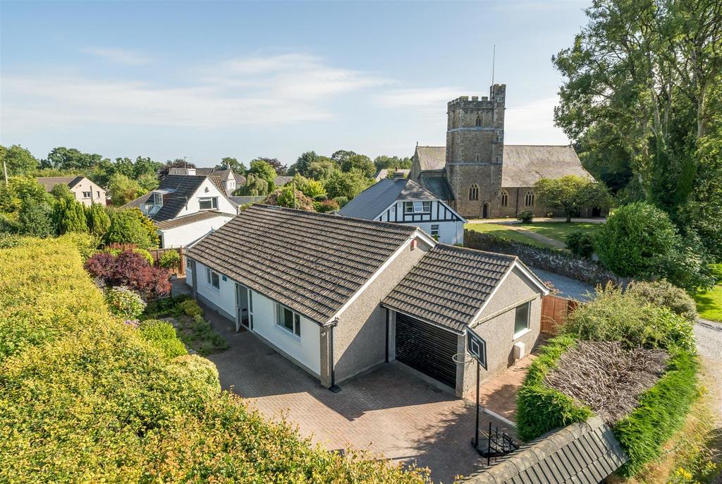 Meavy Lane, Yelverton 2 bed bungalow for sale £475,000