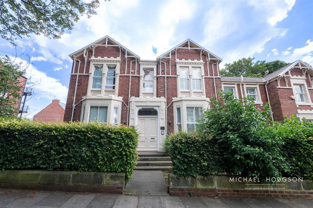 Thornhill Gardens, Thornhill, Sunderland 2 bed £175,000