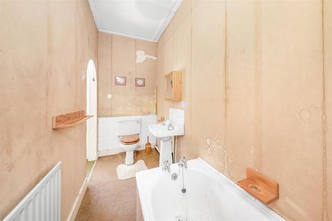32 Cromwell Avenue, Bromley, BR2 9AQ