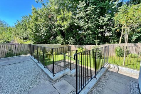 17 Hugos Mill, Truro, TR1 3FP