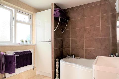 12 Chapel Hill, Polgooth, St Austell, PL26 7BU