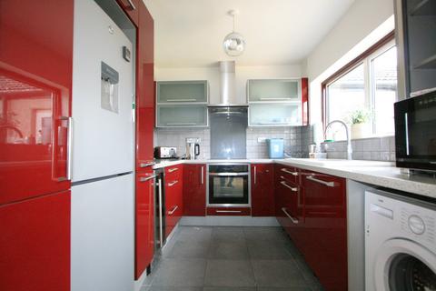 25 Broadlands Road, Bromley, BR1 5DE