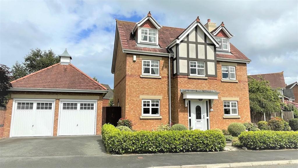 Chatsworth Close, Rhos On Sea, Colwyn Bay 4 bed detached house for sale