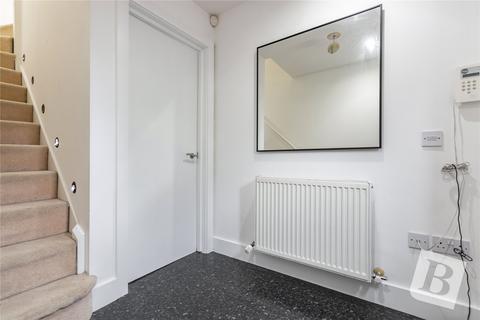 17 Partridge Square, London, E6 5LH