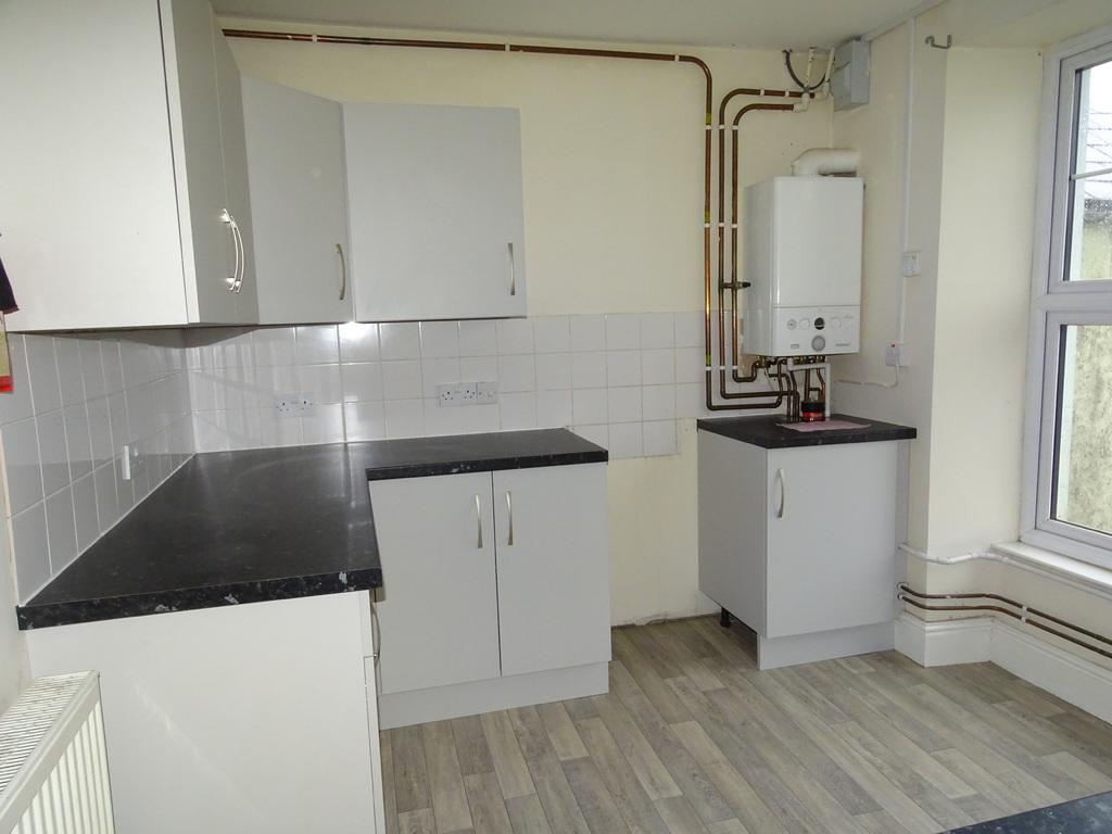 Church Street, Llangefni, Ynys Môn 2 bed flat £495 pcm (£114 pw)