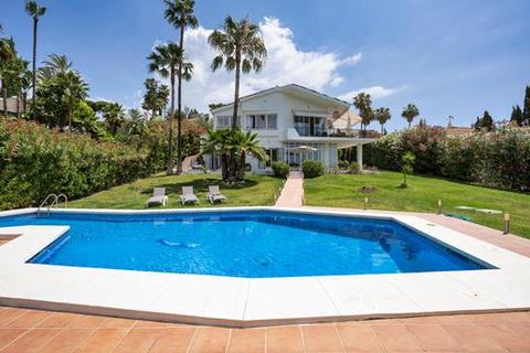 4 bedroom villa, Los Naranjos, Marbella, Malaga