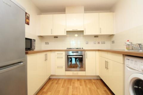 1 bedroom apartment to rent, Newport Avenue, London, E14