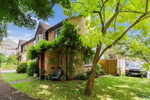 4 bedroom end of terrace house for sale - Roman Gardens, Kings Langley, Herts, WD4