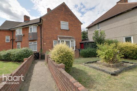 31 Heathway, Dagenham, RM9 6AZ
