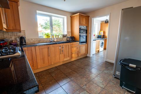 14 Buddleia Close, Healing, Grimsby, DN41 7JH