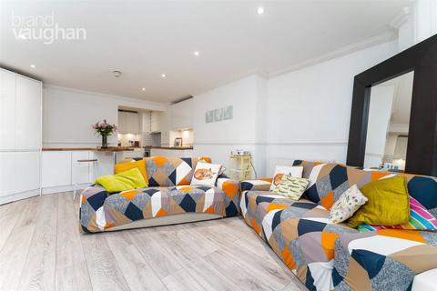 2 bedroom flat to rent, Belvedere Terrace, Hove, BN1