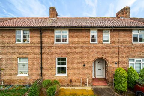 80 Ballamore Road, Bromley, BR1 5LL