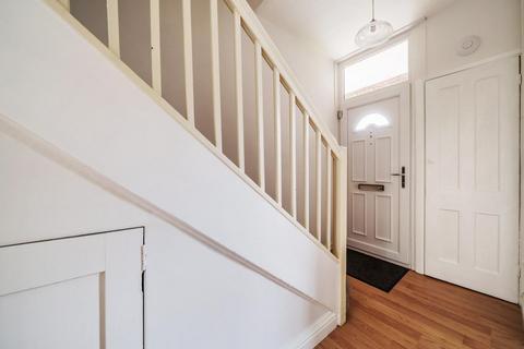 80 Ballamore Road, Bromley, BR1 5LL