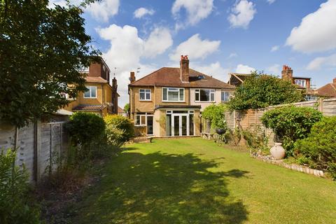 3 bedroom semi-detached house for sale, Richmond Way, Croxley Green