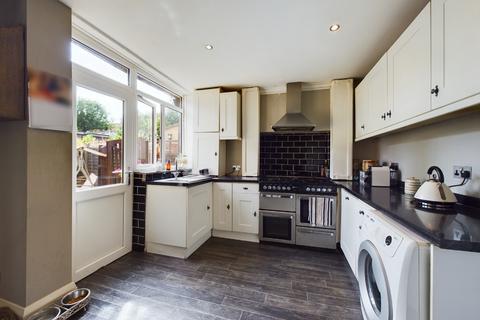 3 bedroom semi-detached house for sale, Richmond Way, Croxley Green