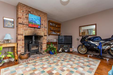 73 Chequer Lane, Ash, Canterbury, CT3 2AX