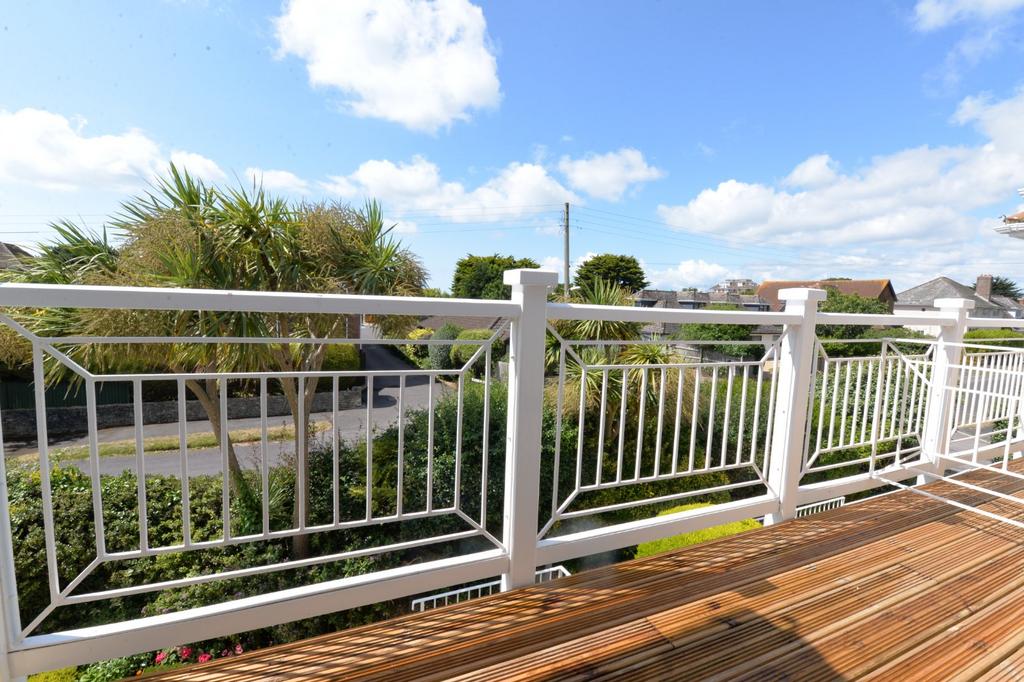 Aldbury Court, Grove Road, Barton On Sea, New Milton, BH25 2 bed