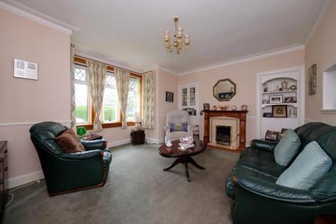 107 Captains Road, Edinburgh, EH17 8DT