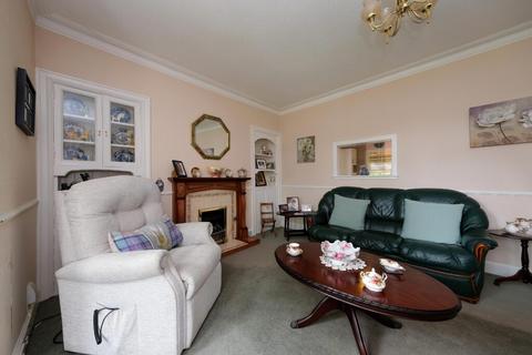 107 Captains Road, Edinburgh, EH17 8DT