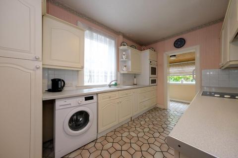 107 Captains Road, Edinburgh, EH17 8DT