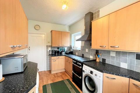 3 bedroom semi-detached house for sale, Leigh on Sea SS9