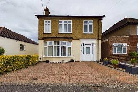 24a Lime Grove, Ruislip, HA4 8RY
