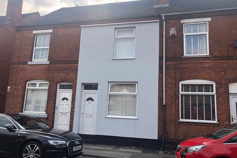 3 bedroom terraced house to rent, Green Lane, Leamore WS3
