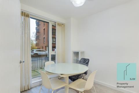 2 bedroom apartment to rent, London NW9